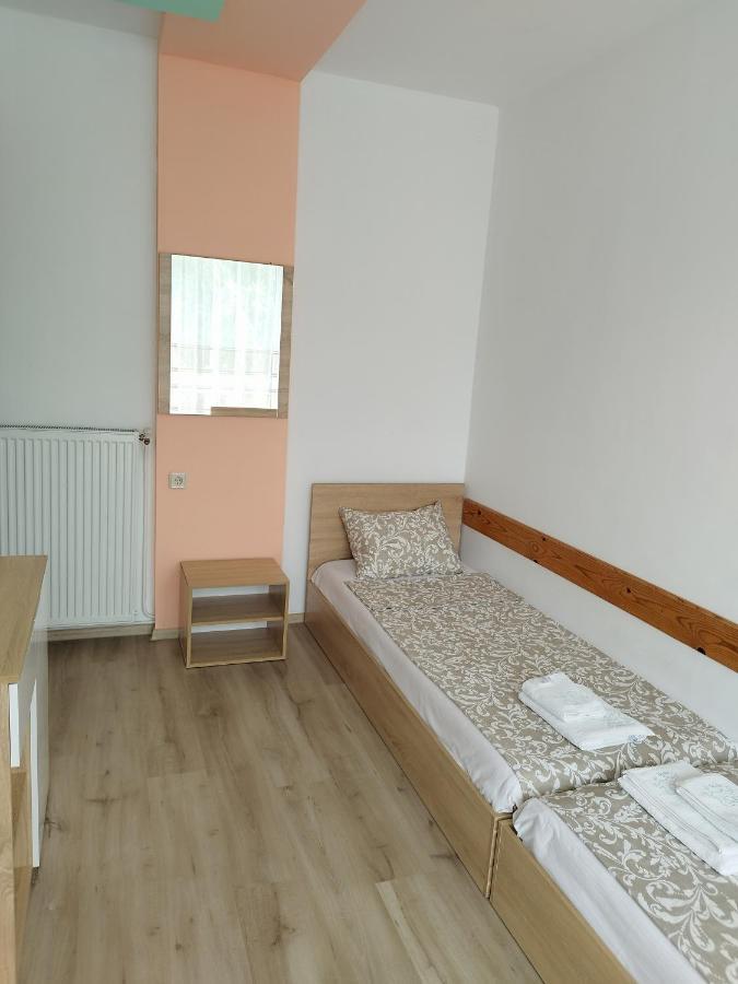 Family Hotel Kentavar 2 Byala  Esterno foto